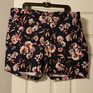 Flowered shorts